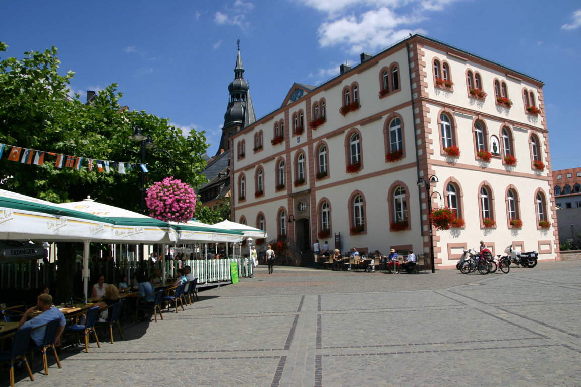 Basilika mit Schlossplatz in St. Wendel